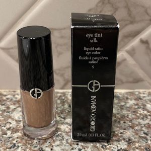 Giorgio Armani Eye Tint Long-Lasting Liquid Eye Shadow